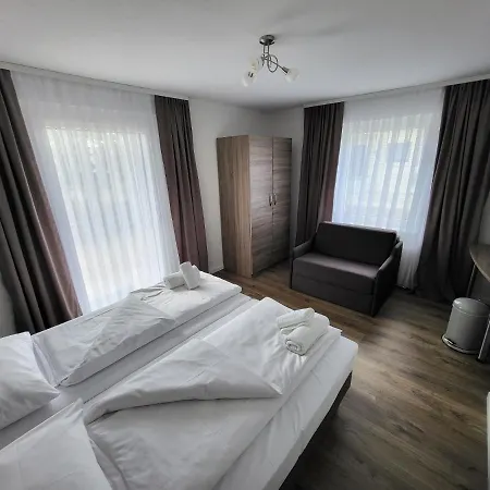 Dea Alojamento de Acomodação e Pequeno-almoço 4*