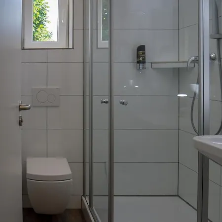 Dea Alojamento de Acomodação e Pequeno-almoço 4*